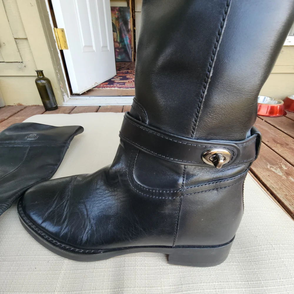 Black Leather Knee-High Boots - Picture 8 of 10
